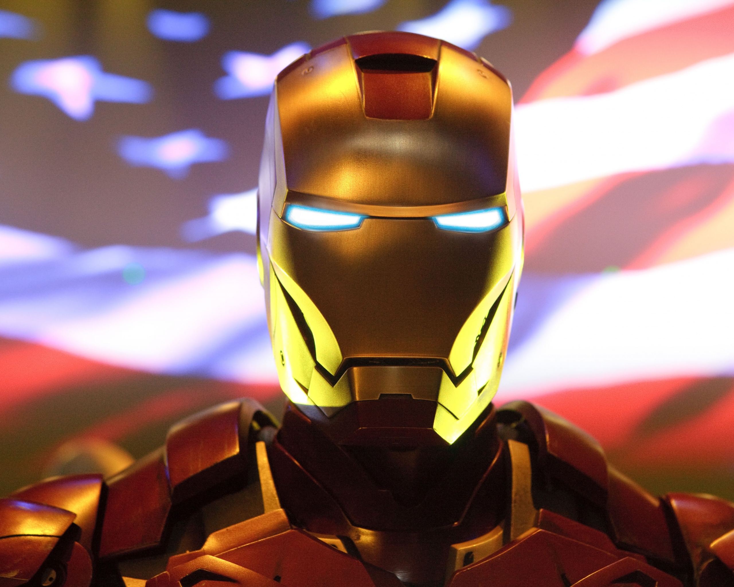 Железный человек на фоне американского флага обои