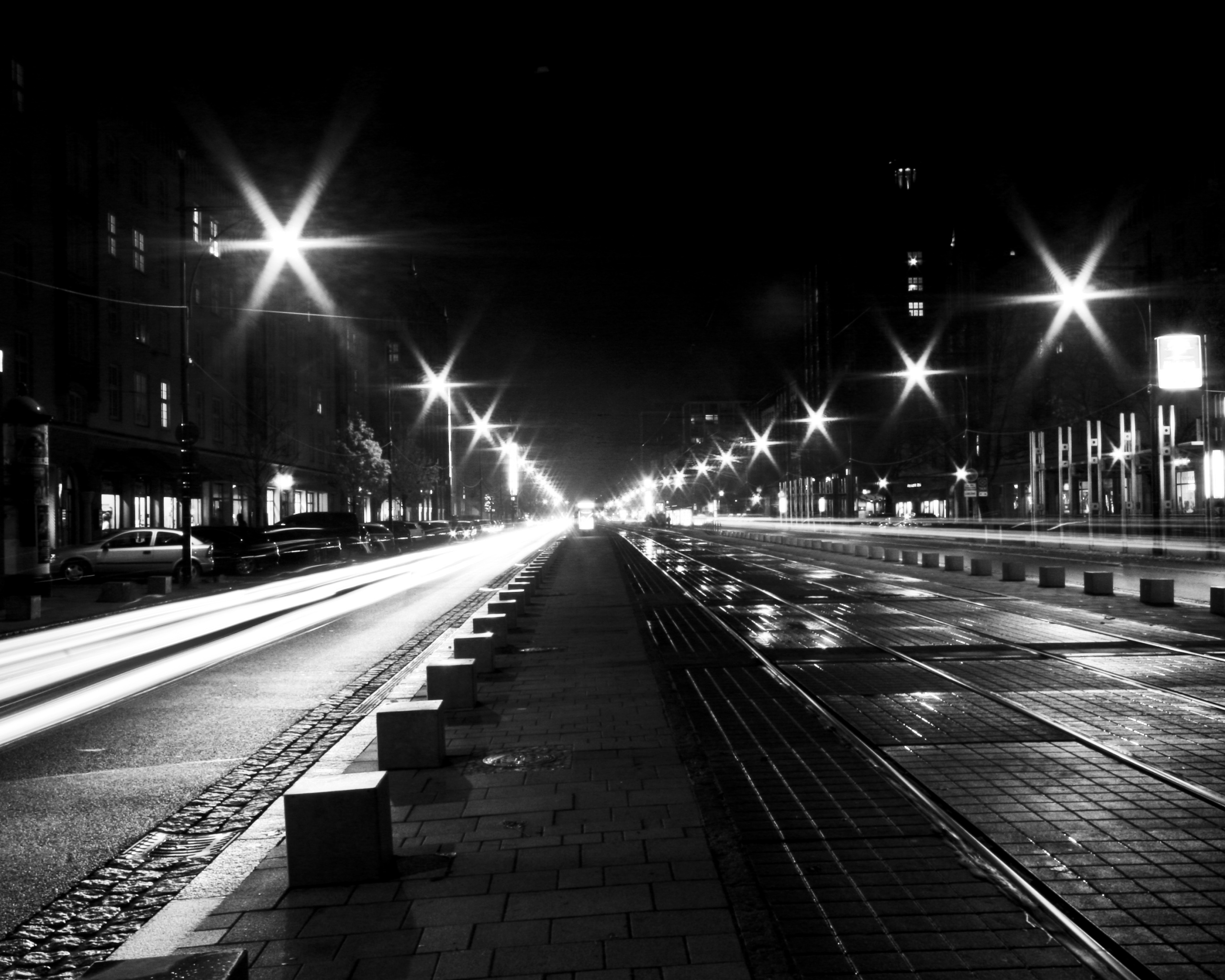 Мгновение на улице ночного города обои