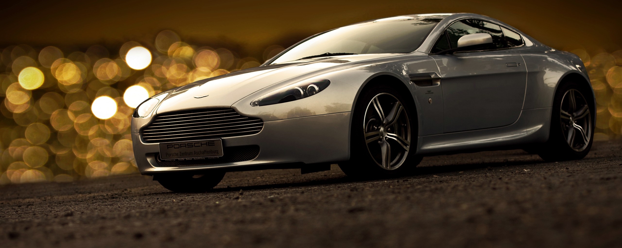 Серебряная машина обои