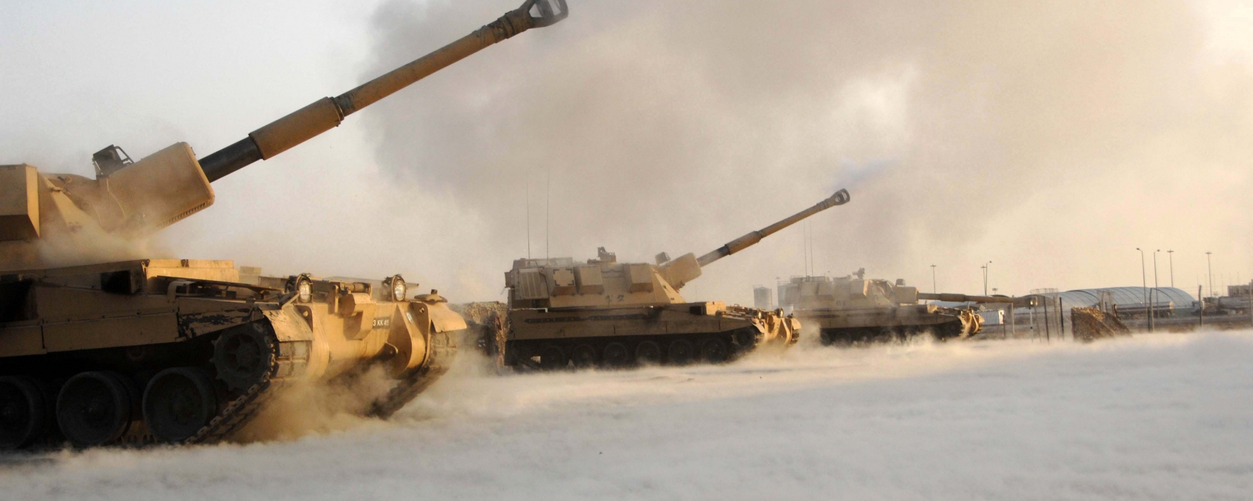 Британская самоходная артиллериская установка обои