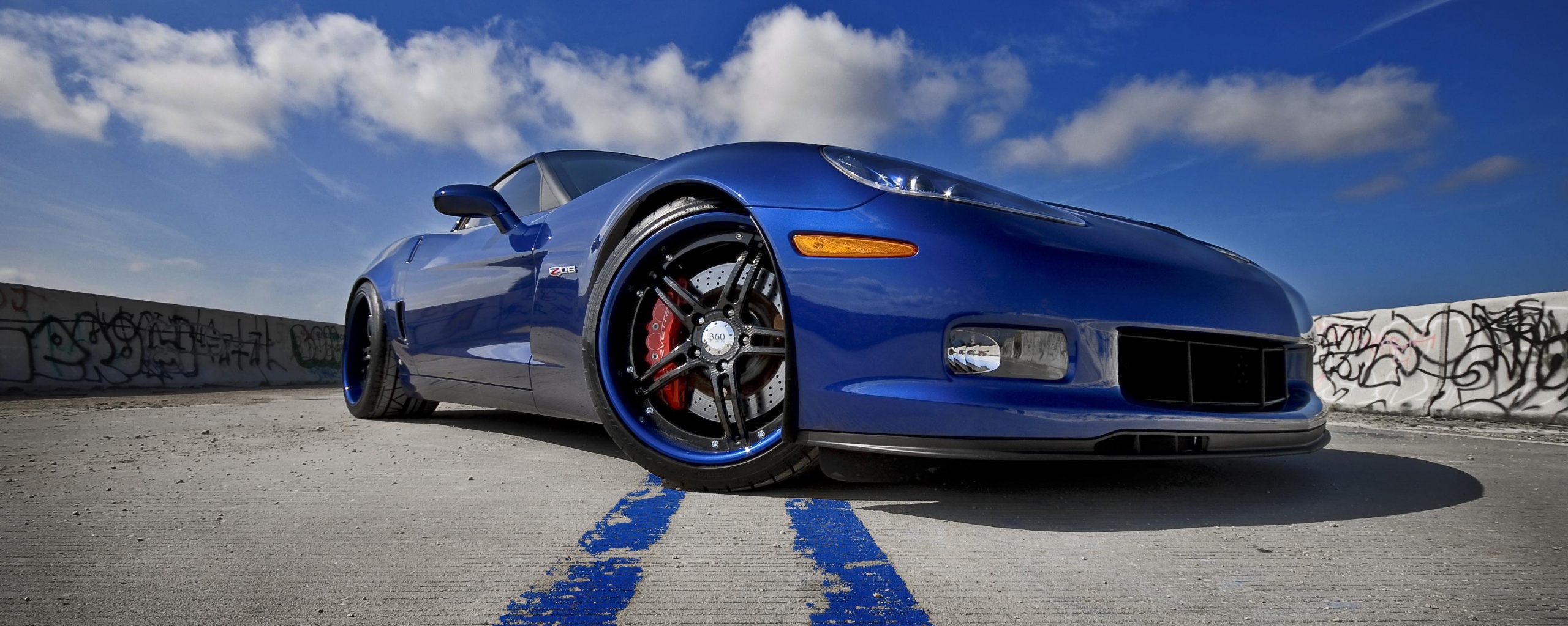 Синий спорткар обои