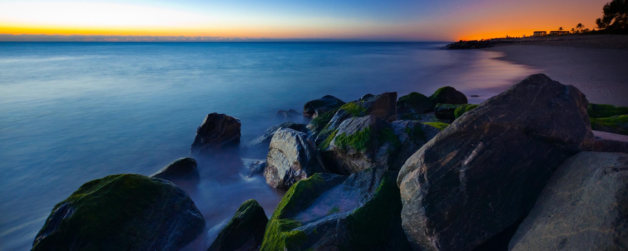 Камни на берегу обои