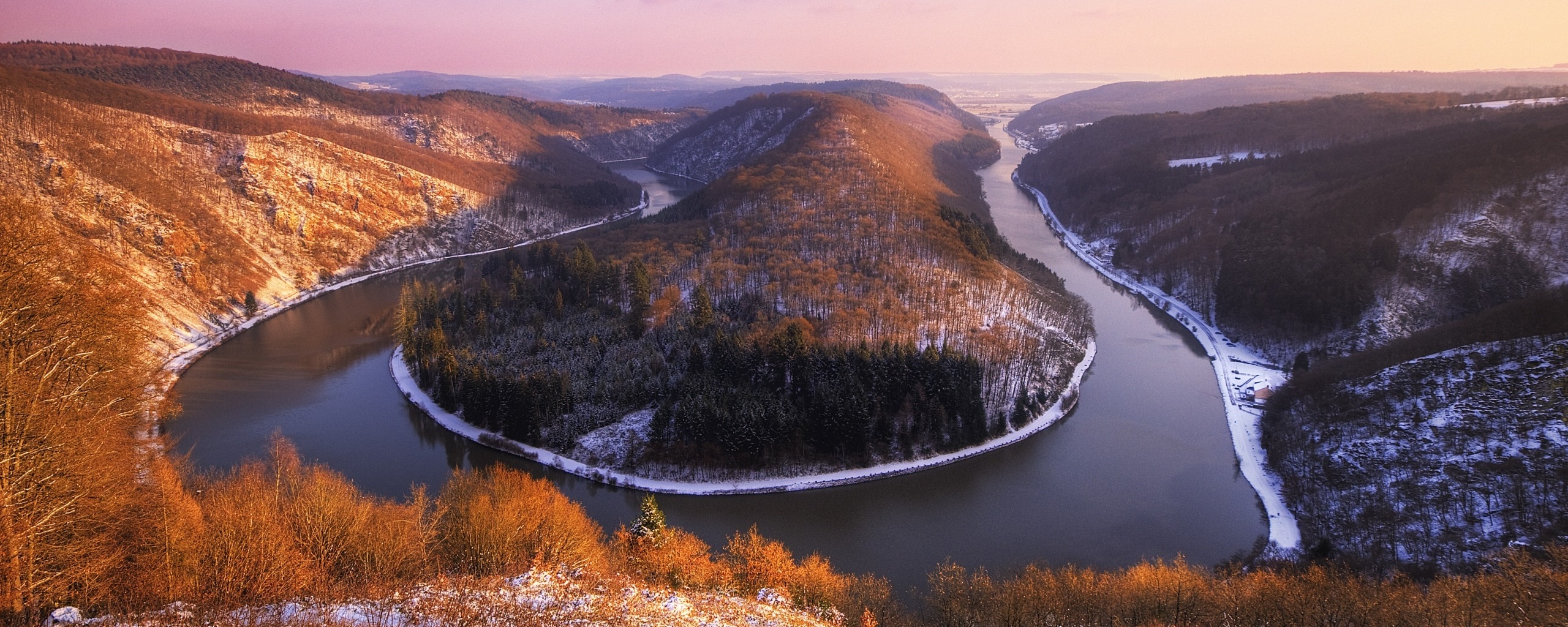 Изгиб реки обои