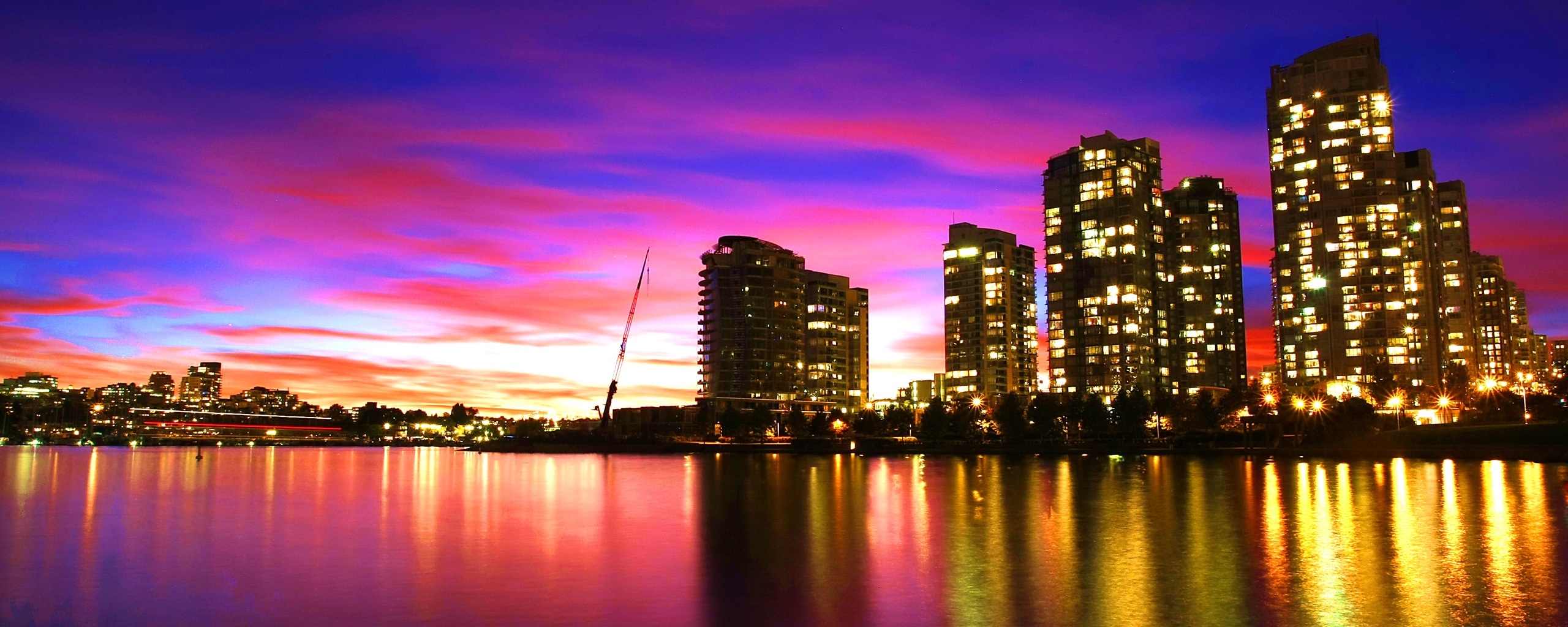 Фиолетовый закат в Ванкувере обои