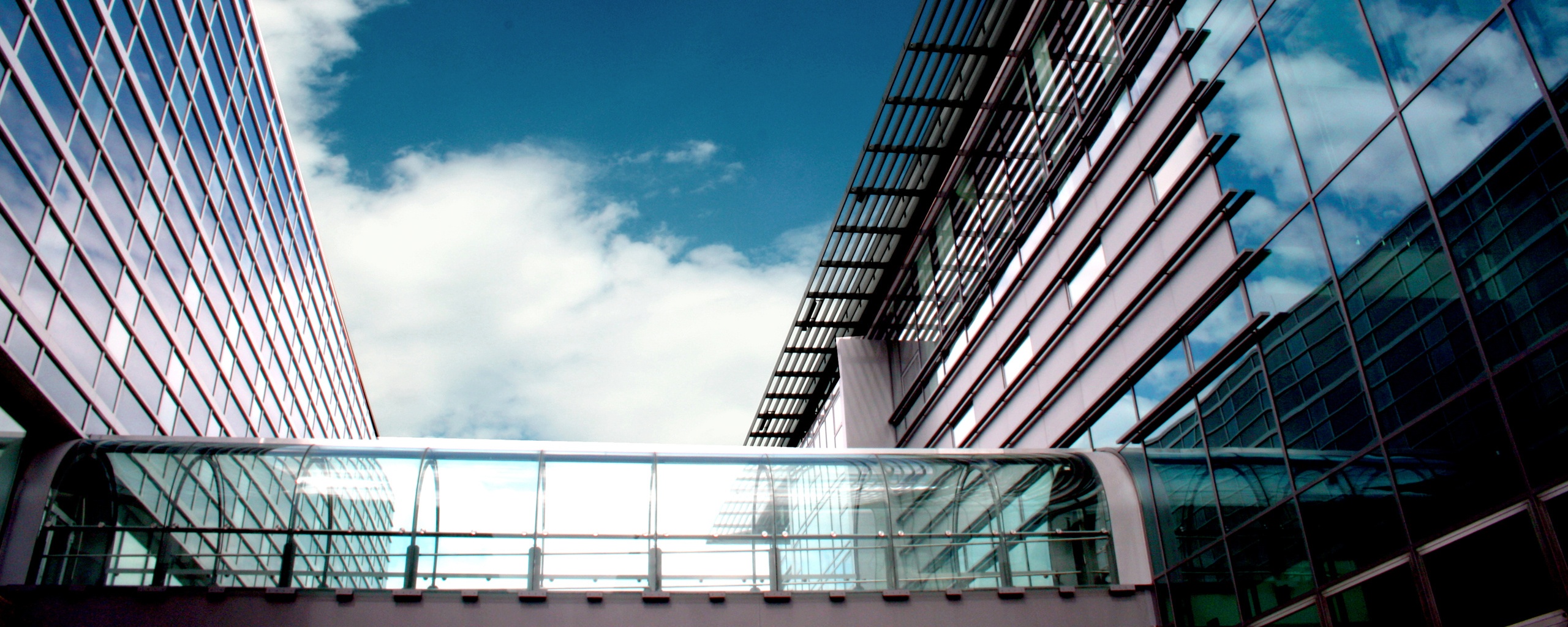 Стекло и металл обои