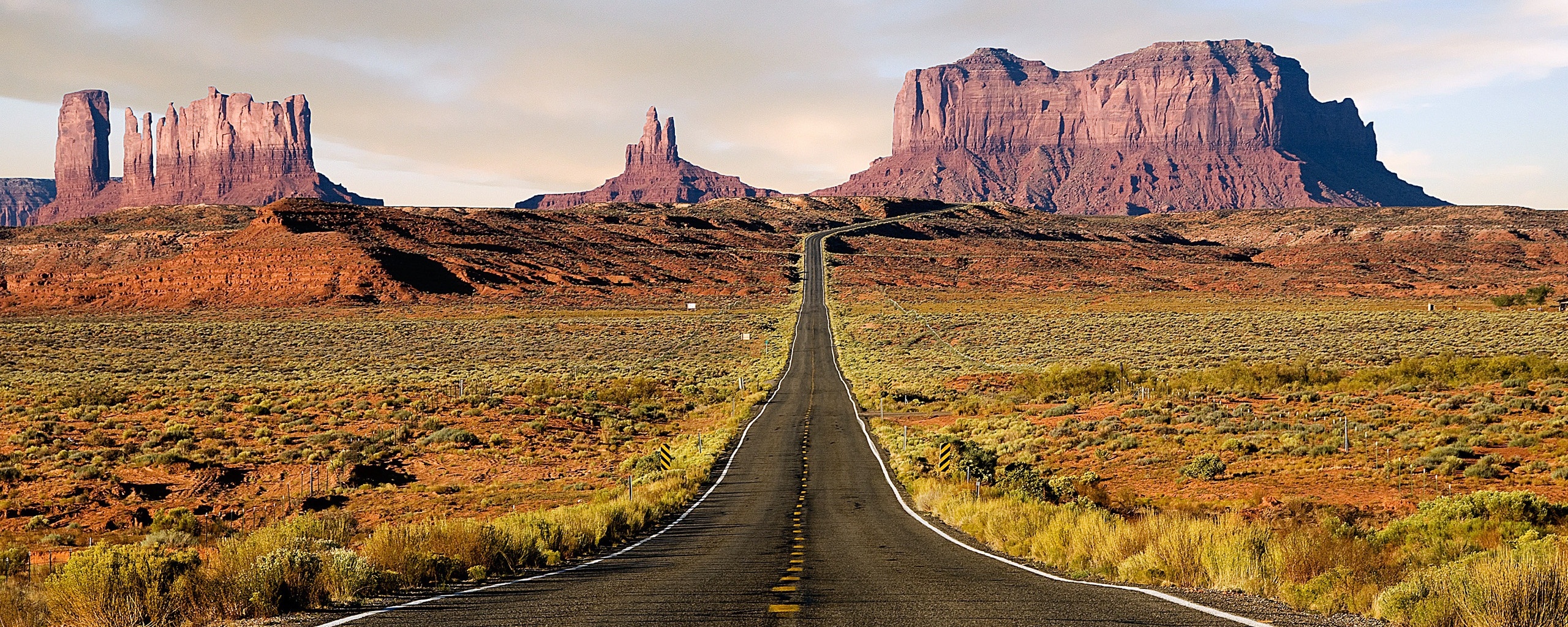 Дорога в пустыне обои