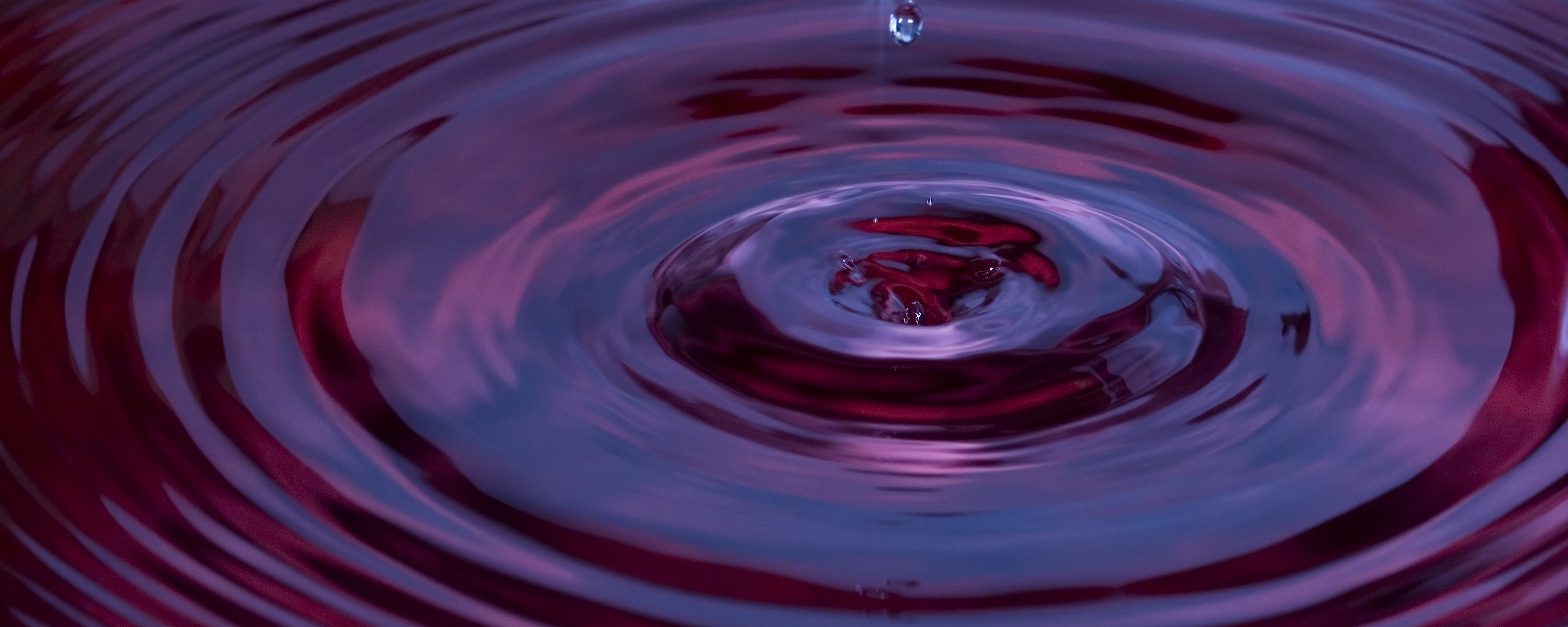 Красный дождь обои