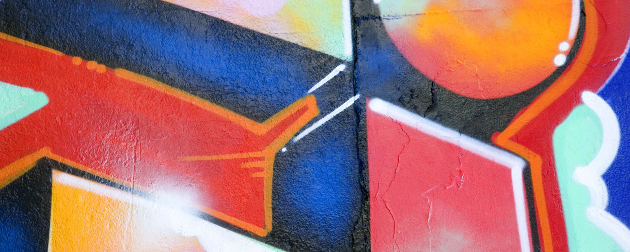 Граффити на стене обои