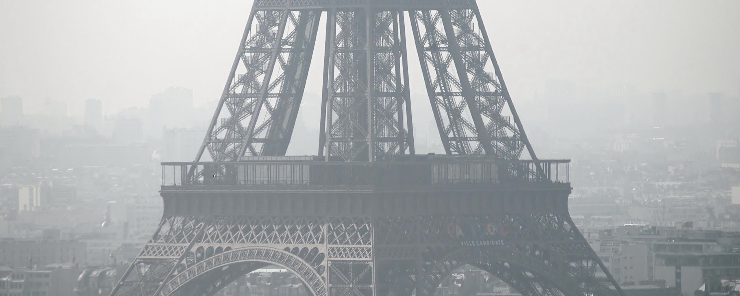 Эйфелева башня в Париже обои