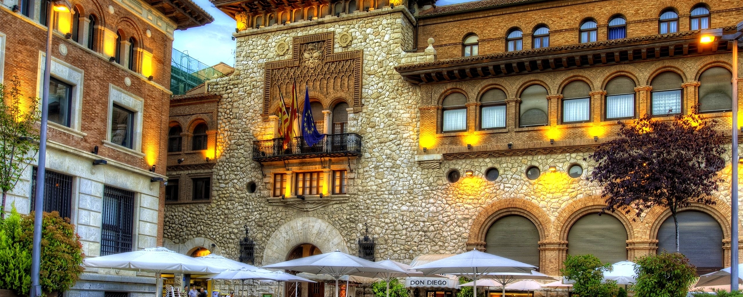 Туристская площадь обои