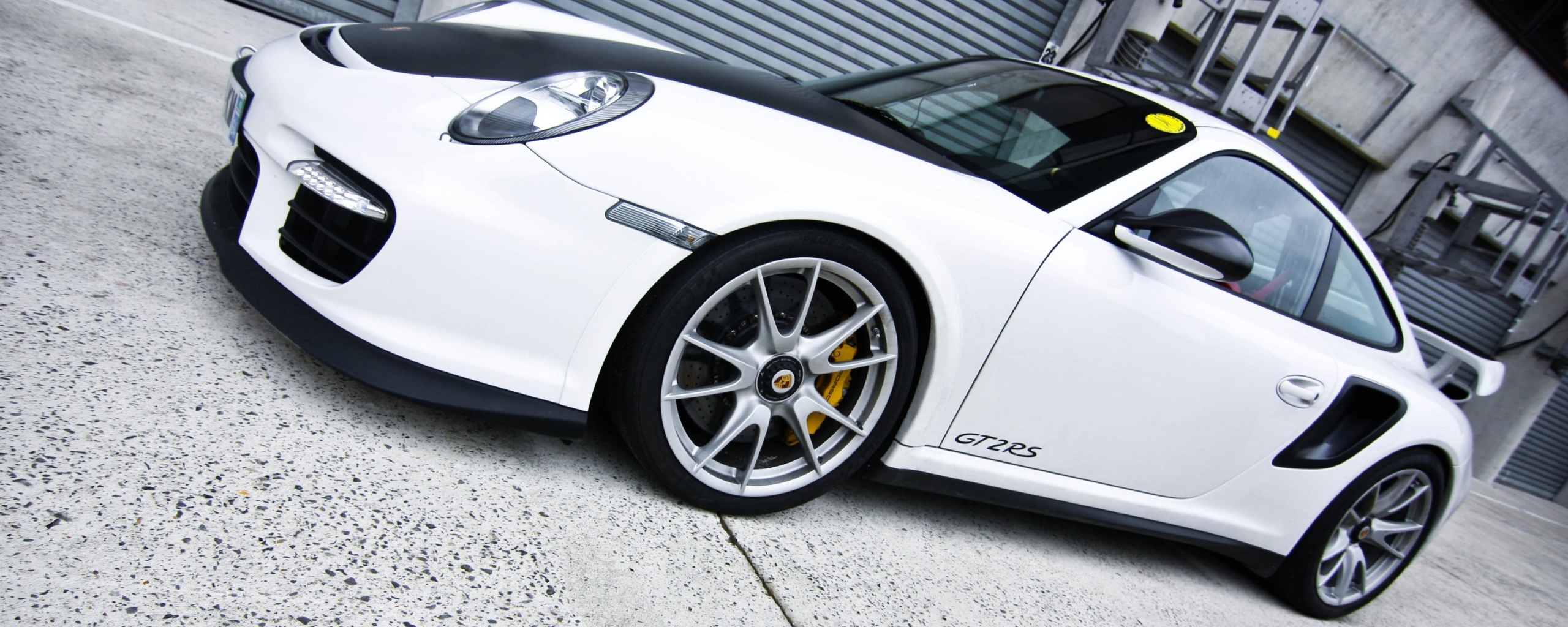 Белый порше обои