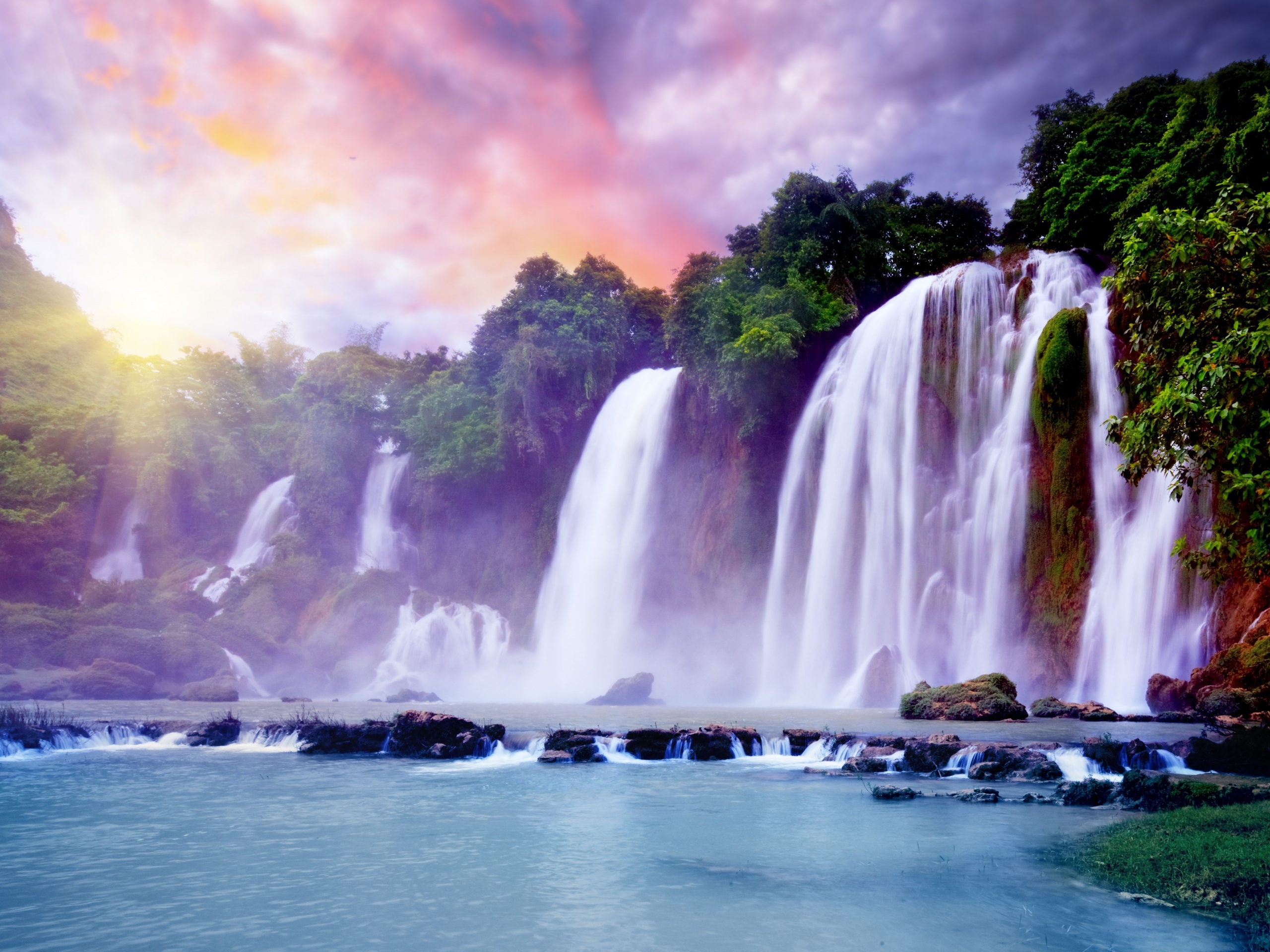 Водопады в джунглях обои