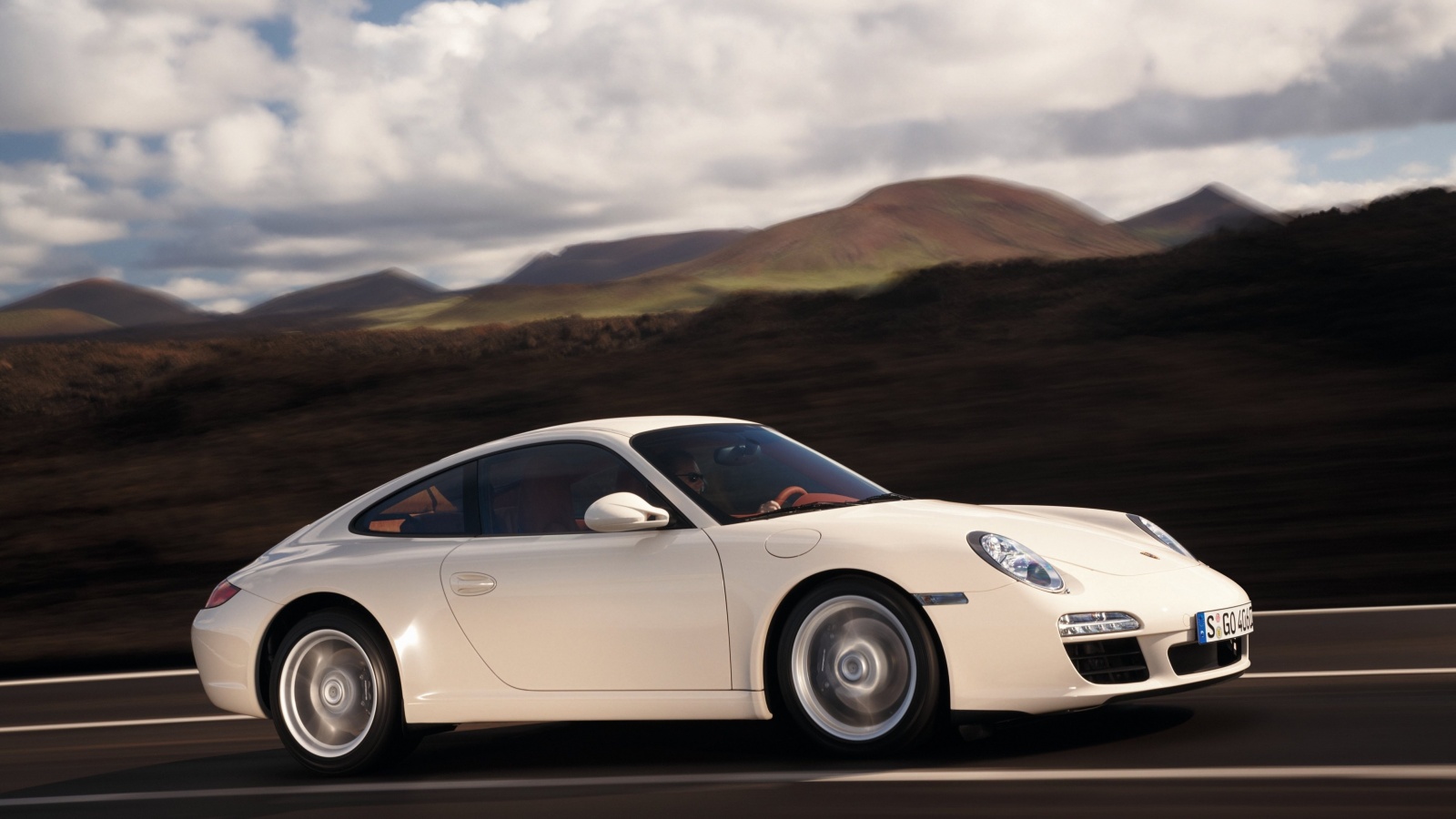 Белый порш обои